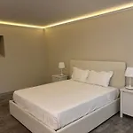 Apartment In Front Of Pantheon Monument And Breakfast